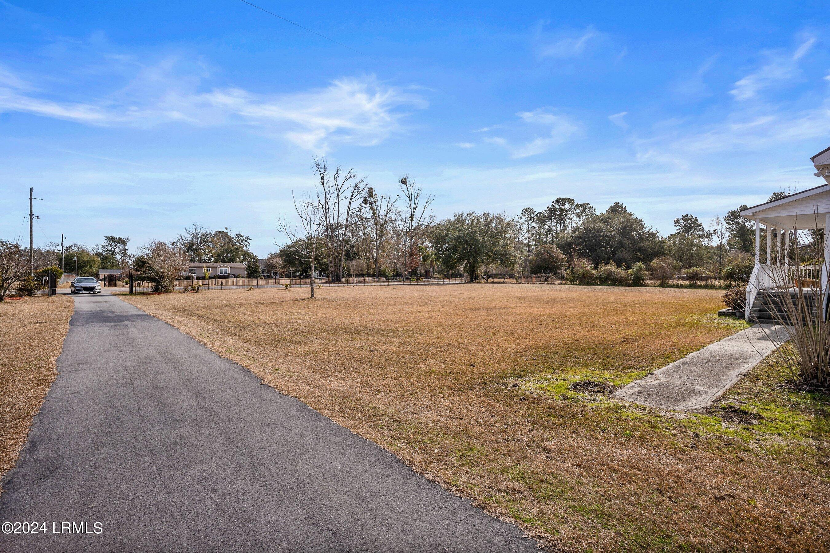 646 Paige Point Road Seabrook, SC 29940 - Photo 3 of 31 DSC00473-171-1.jpg-SMALL