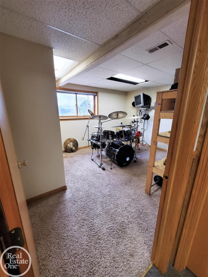 8195 Tubspring Road Almont, MI 48003 - Photo 55 of 95