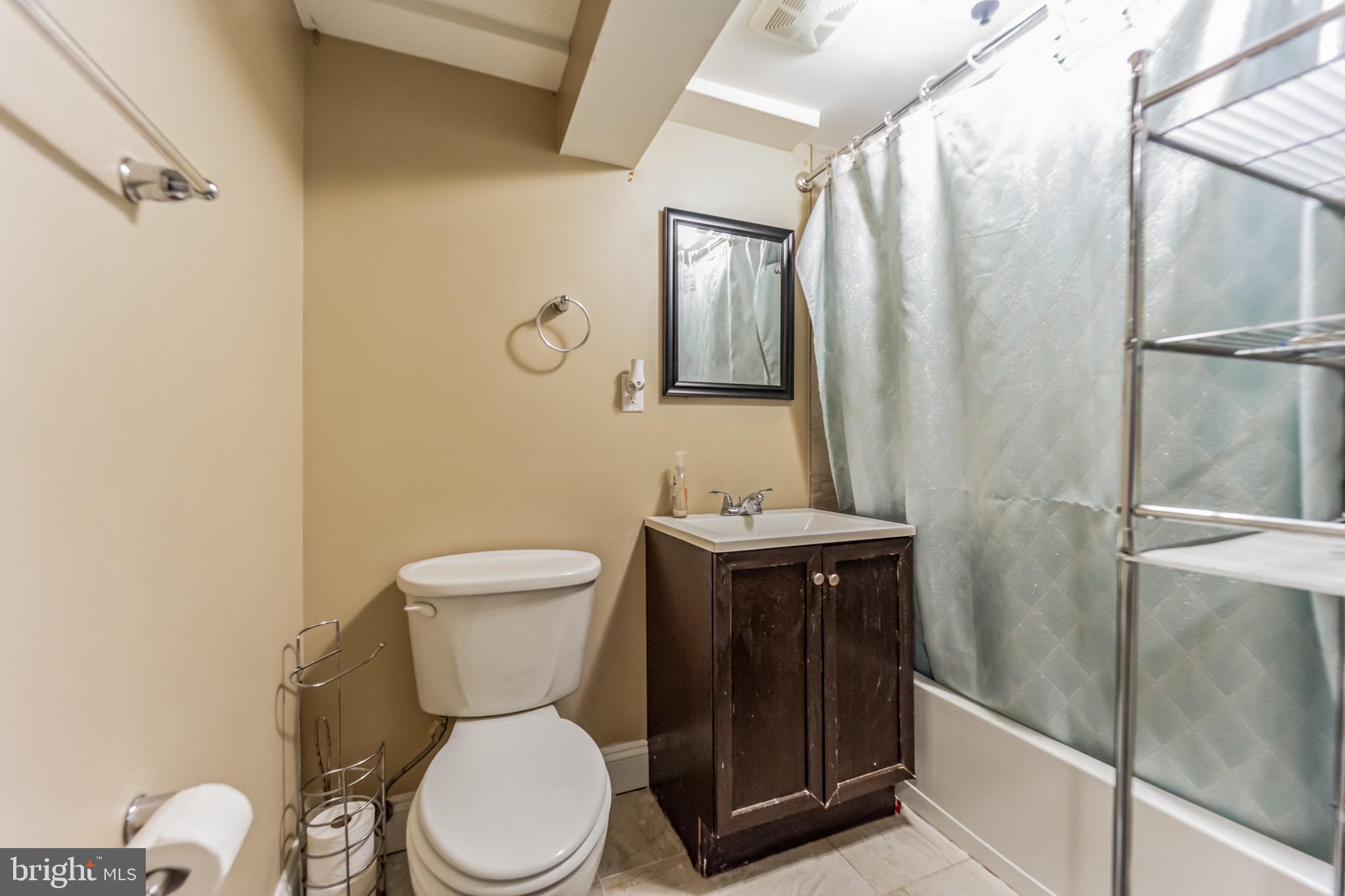 236 Walgrove Road Reisterstown, MD 21136 - Photo 25 of 31 Basement full bath