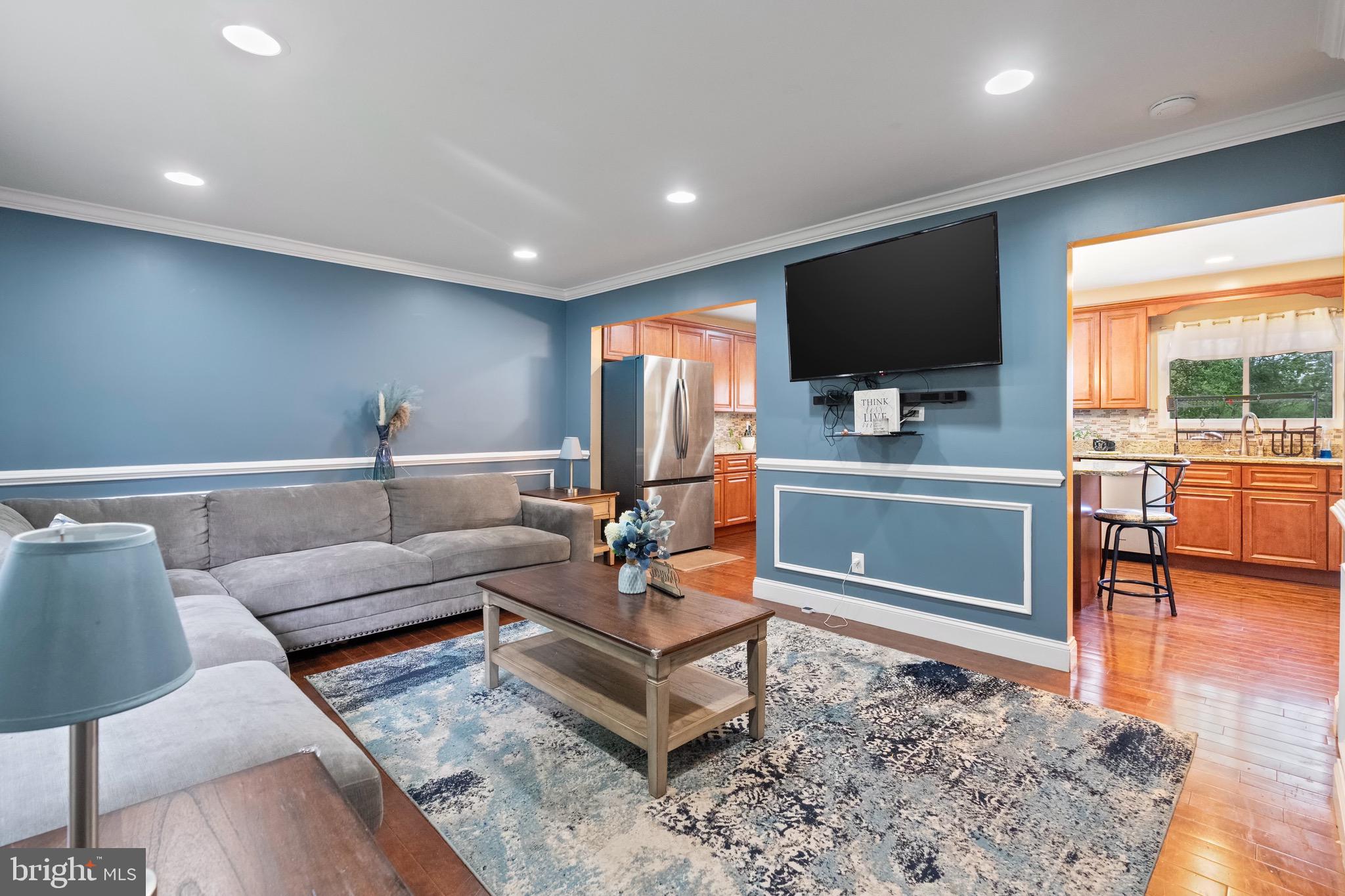 236 Walgrove Road Reisterstown, MD 21136 - Photo 3 of 31 Gallery Image 3