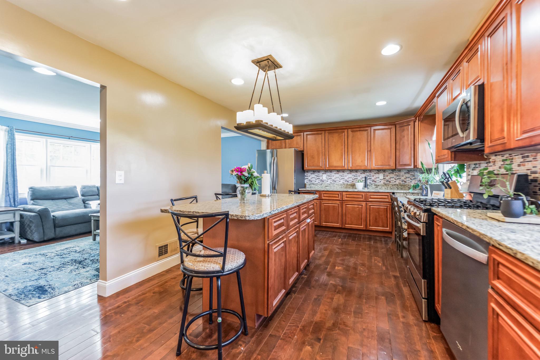 236 Walgrove Road Reisterstown, MD 21136 - Photo 7 of 31 Plenty of counter space