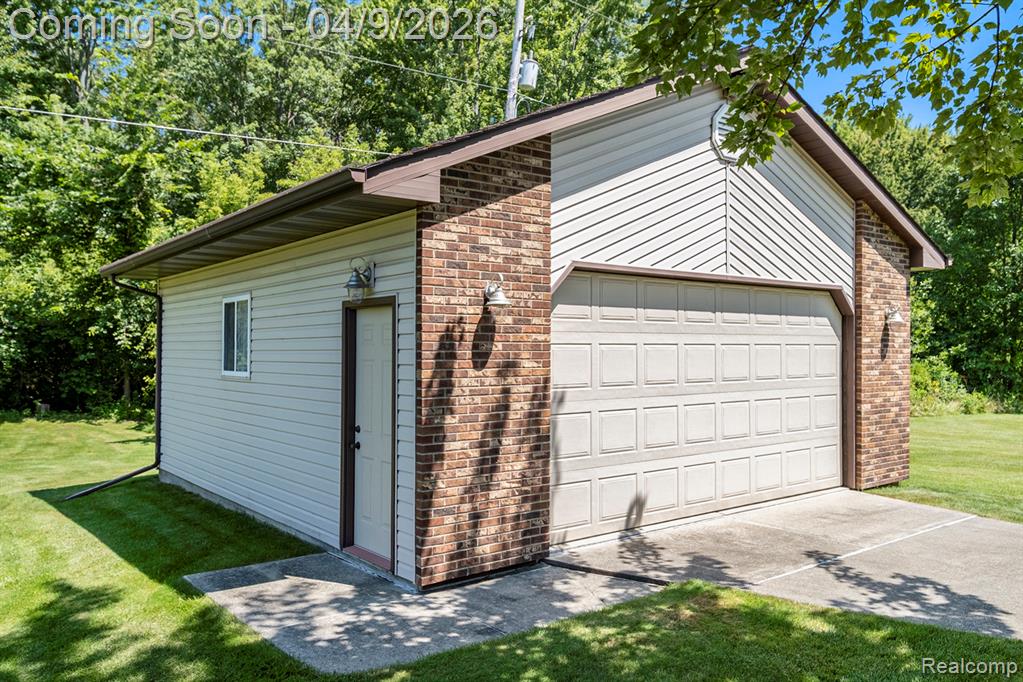 7222 Calkins Road Flint, MI 48532 - Photo 38 of 46 Gallery Image 38
