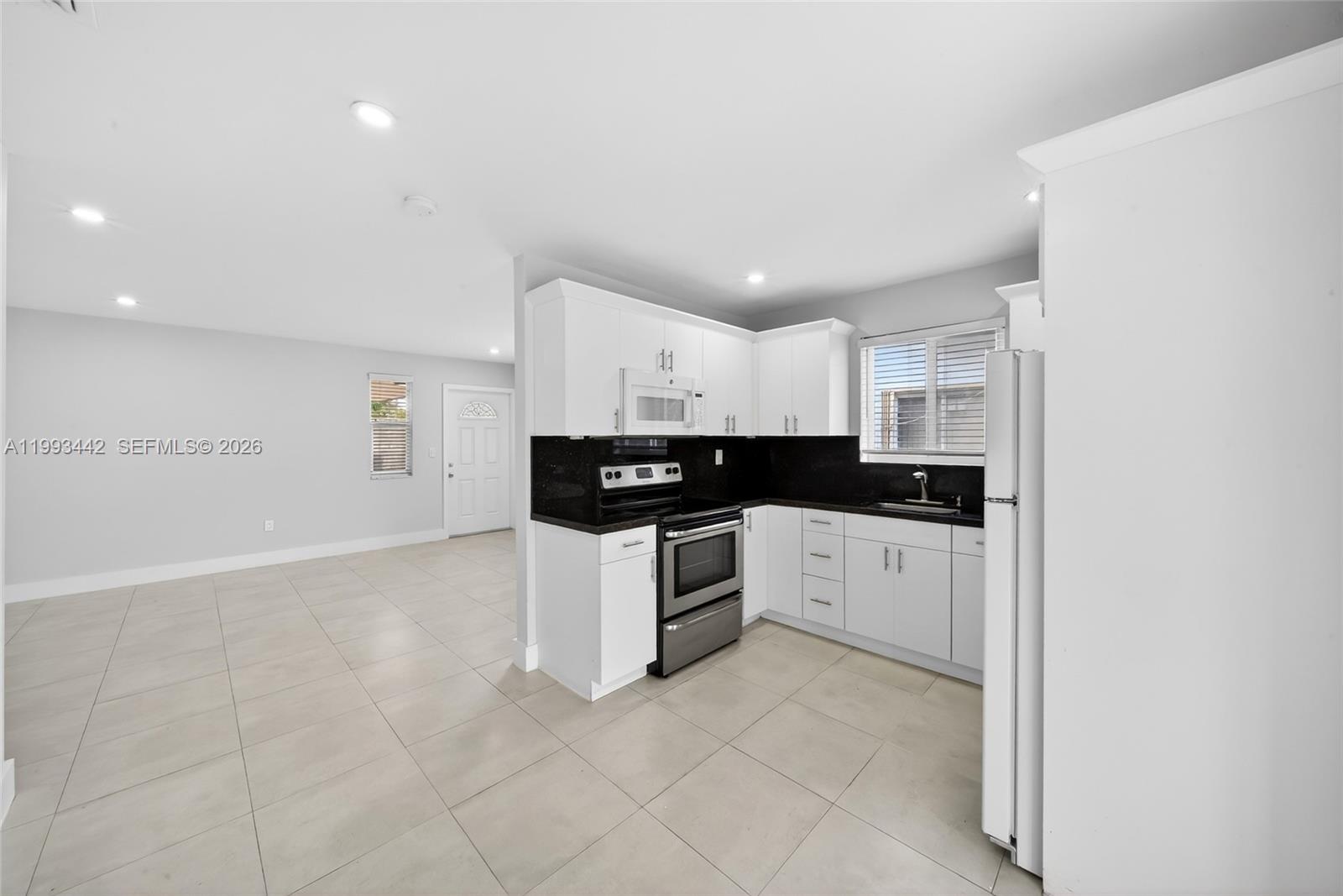 7261 Southwest 21st Street, Unit 7263 Miami, FL 33155 - Photo 20 of 41