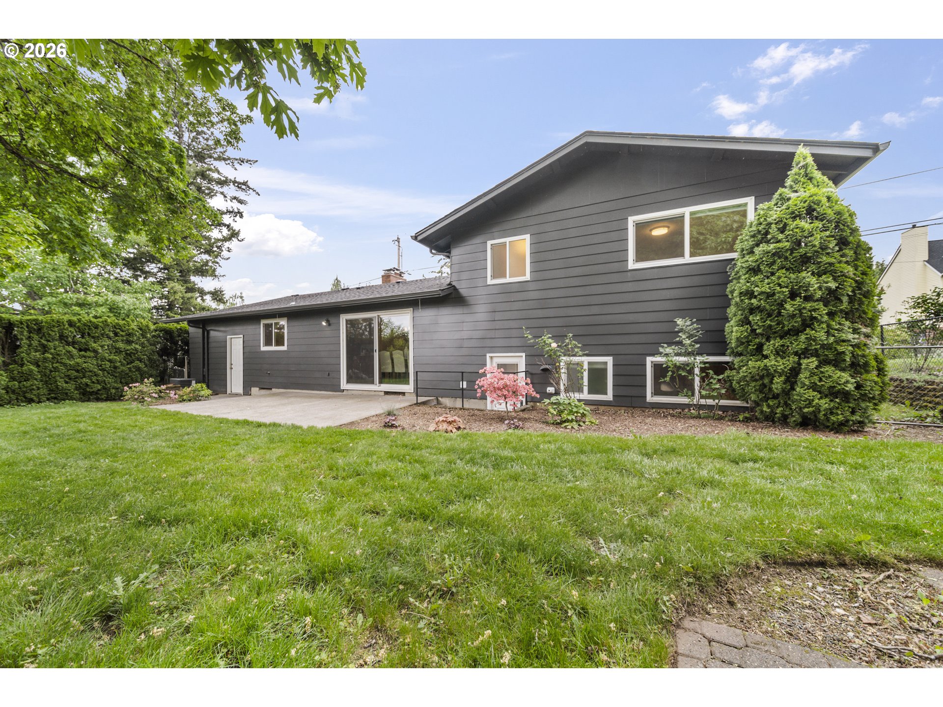 2410 Northwest 5th Street Gresham, OR 97030 - Photo 33 of 43