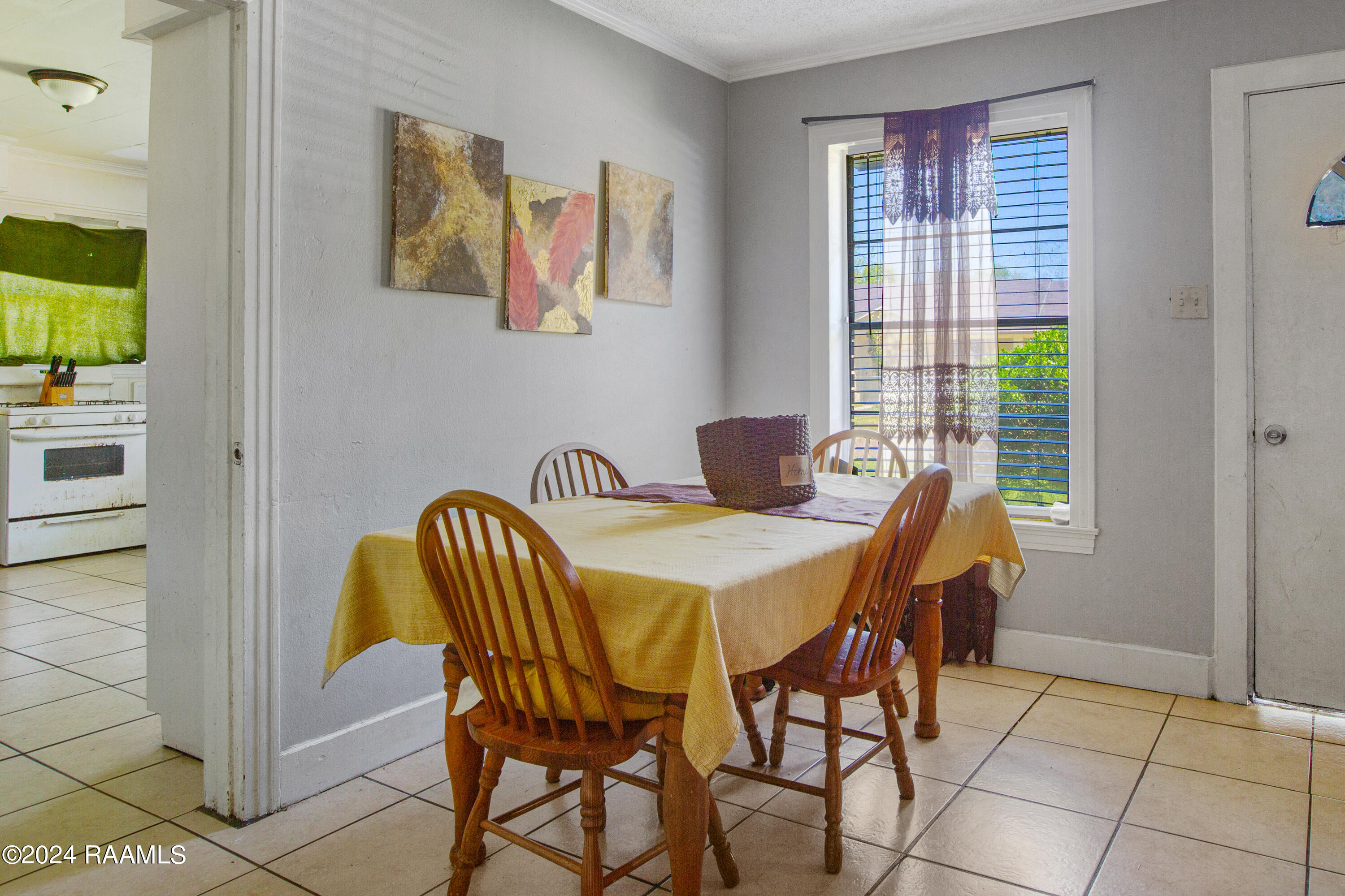 621 Arthur Street Lafayette, LA 70501 - Photo 4 of 10 621 Arthur-3