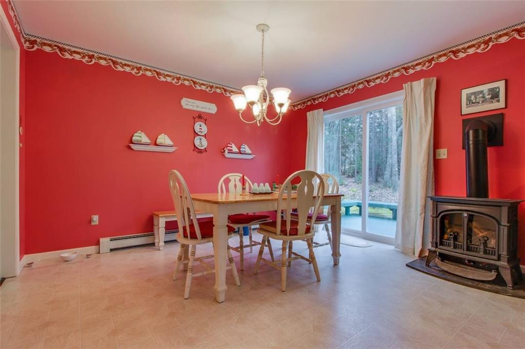 39 Farnham Point Road Boothbay, ME 04544 - Photo 11 of 30 Dining Area