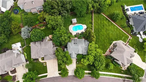 $740,000 | 8520 West 142nd Street, Overland Park, KS 66223