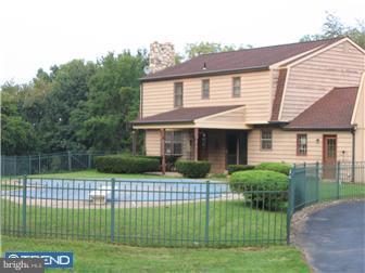 535 Summit Lane Riegelsville, PA 18077 - Photo 3 of 12 Gallery Image 3