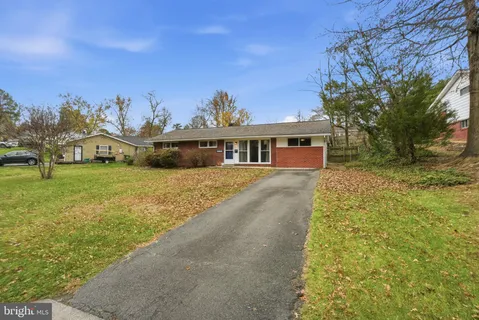 $725,000 | 6302 Saddle Tree Drive, Alexandria, VA 22310