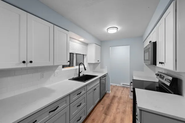 $179,900 | 844 West Cliff Drive, Unit 201, Spokane, WA 99204