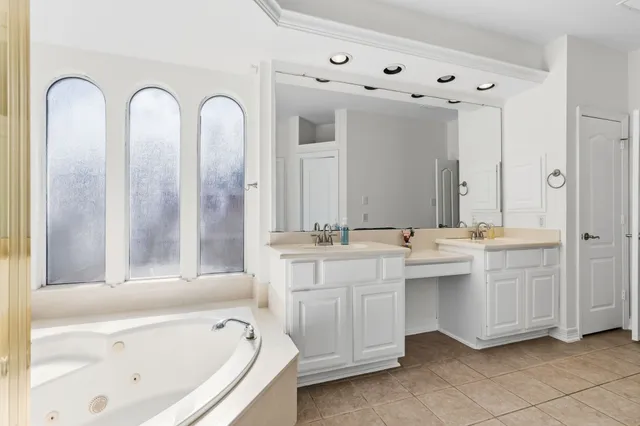 $4,500 | 5630 Ashford Ridge Lane, Katy, TX 77450