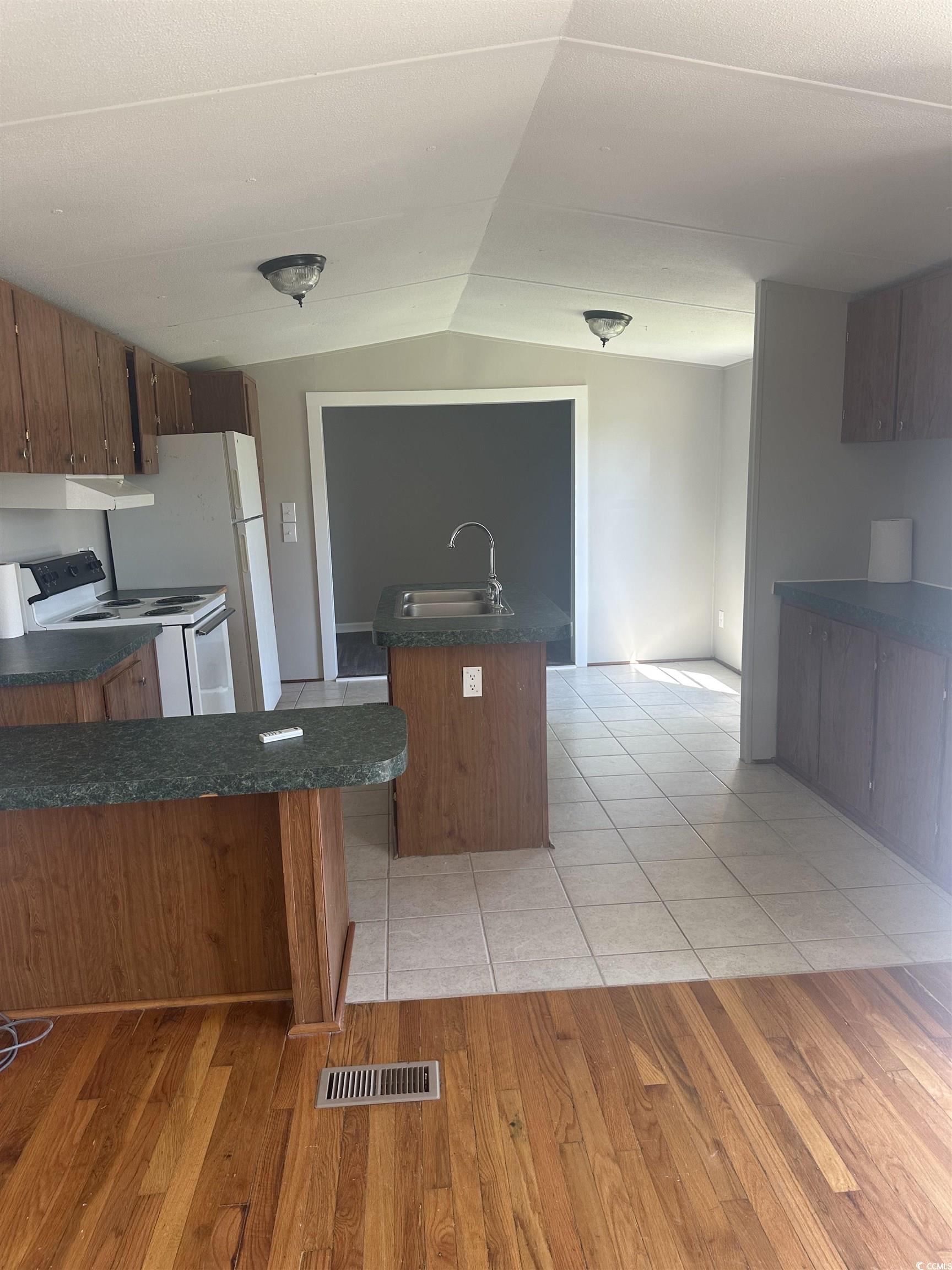 4777 Page Road Galivants Ferry, SC 29544 - Photo 3 of 11 Gallery Image 3