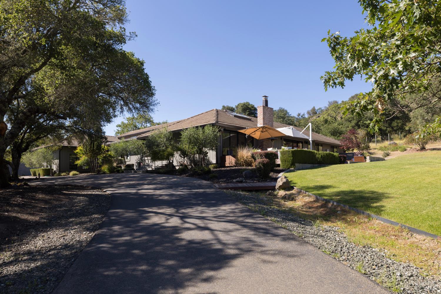 5850 Sharp Road Calistoga, CA 94515 - Photo 11 of 51