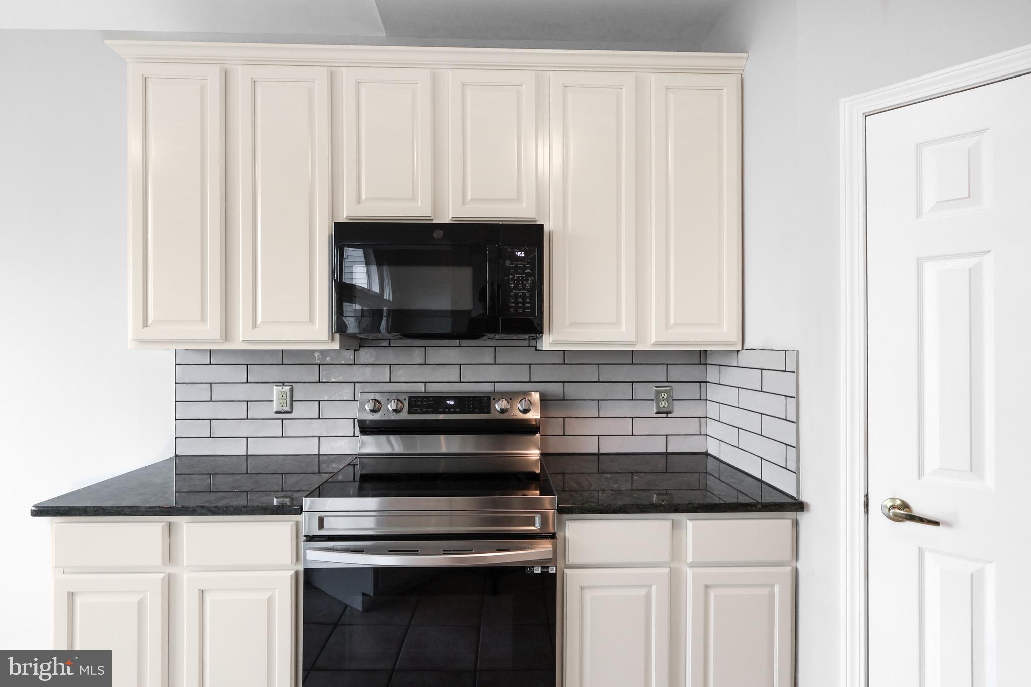 1035 Hickory Ridge Drive Chalfont, PA 18914 - Photo 16 of 62