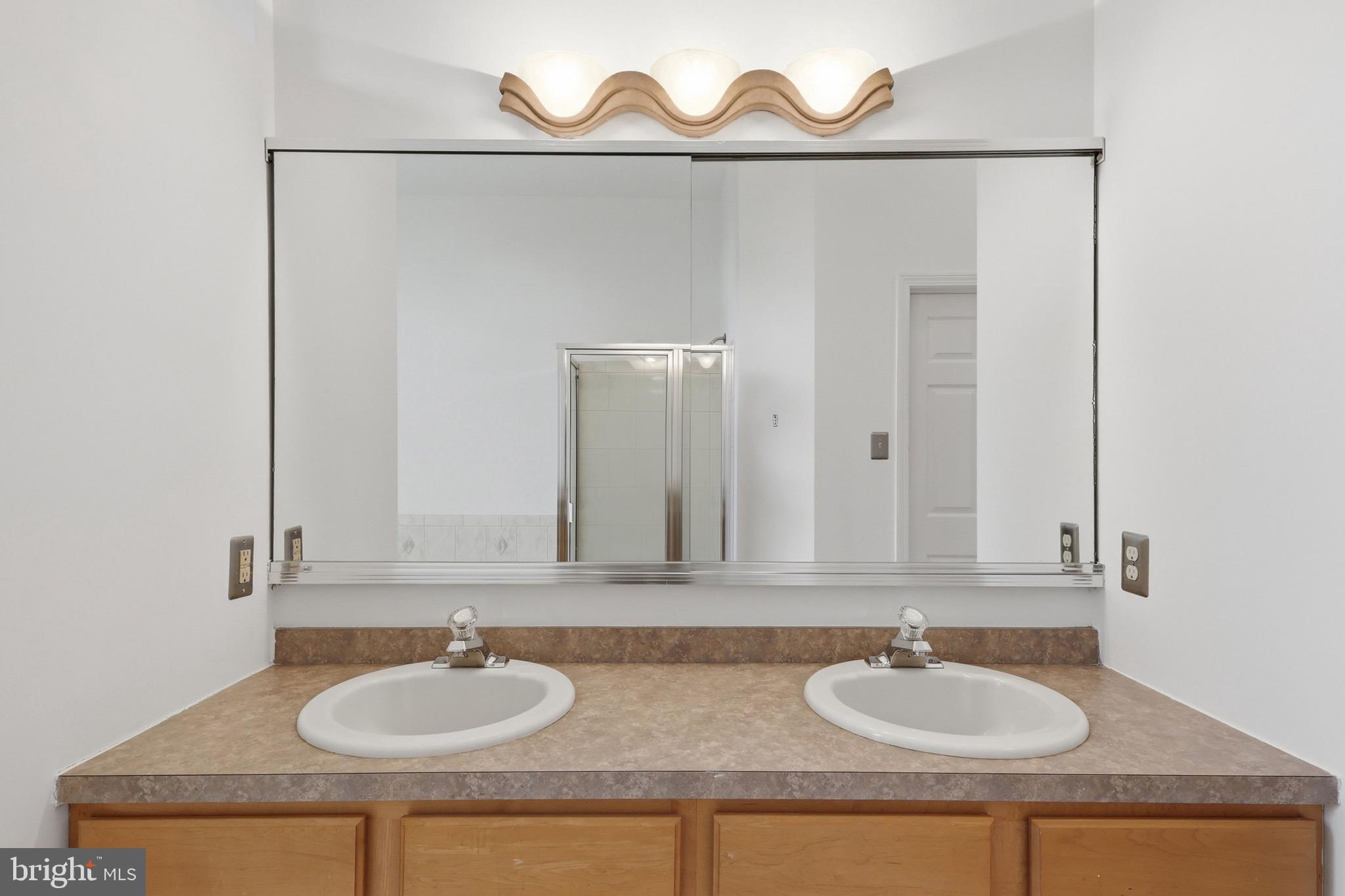 1035 Hickory Ridge Drive Chalfont, PA 18914 - Photo 21 of 62 Main Level Primary Bathoom