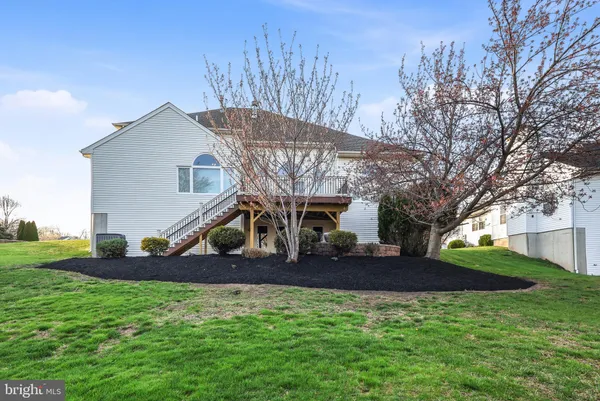 $750,000 | 1035 Hickory Ridge Drive, Chalfont, PA 18914