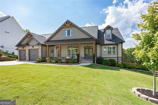 $589,900 | 61 Roberson Drive, White, GA 30184