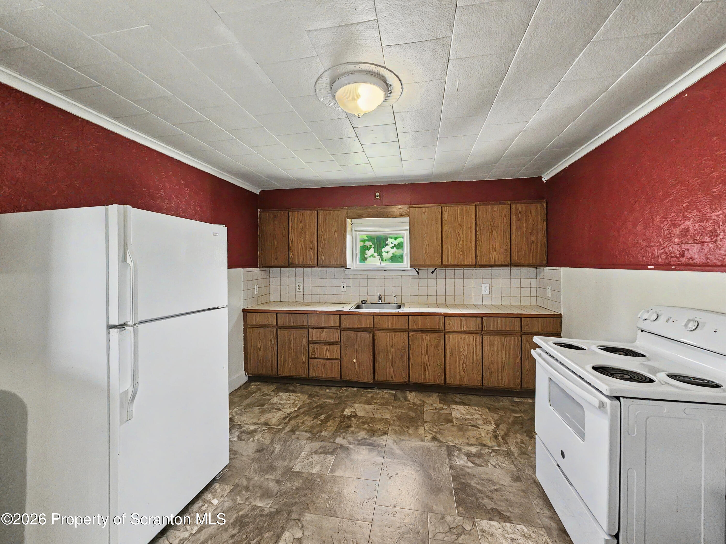 1315 Farr Street, Unit 2 Scranton, PA 18504 - Photo 7 of 10 Kitchen