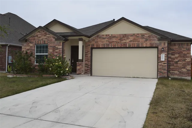 $2,095 | 5808 Bianca Drive, Round Rock, TX 78665