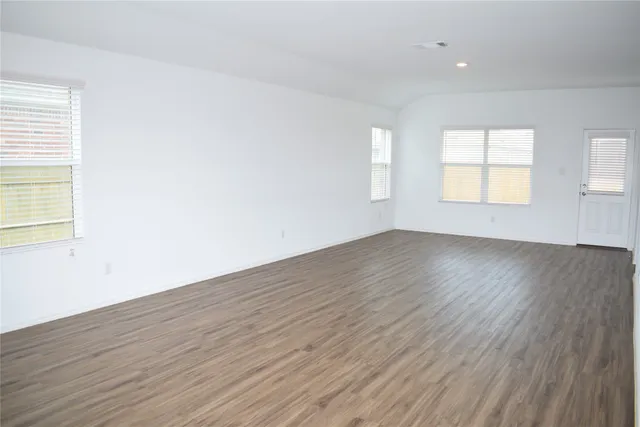 $2,095 | 5808 Bianca Drive, Round Rock, TX 78665