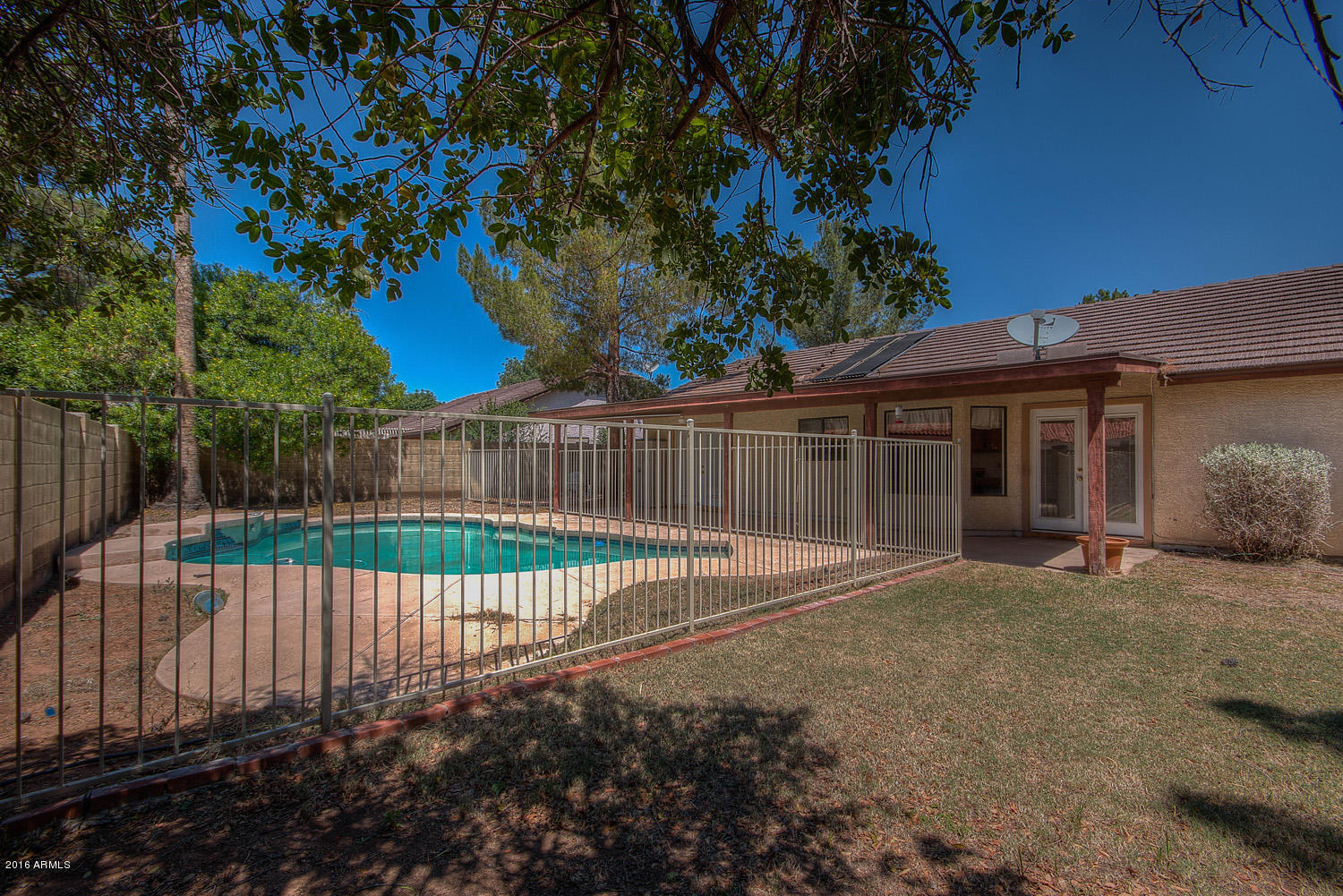 449 East Harwell Road Gilbert, AZ 85234 - Photo 7 of 37 IMG_3037_38_39_40_41_42_43