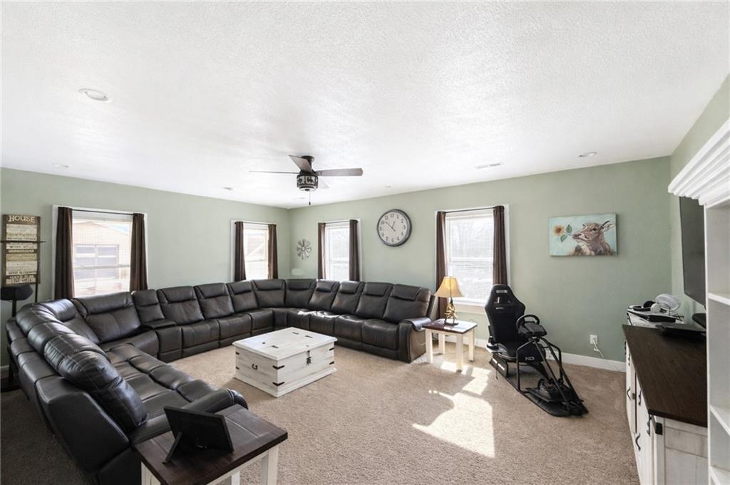 1044 Southwest 101st Road Chilhowee, MO 64733 - Photo 9 of 53 Gallery Image 9
