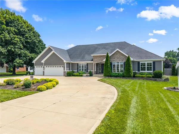 $725,000 | 1400 Troy Urbana Road, Troy, OH 45373