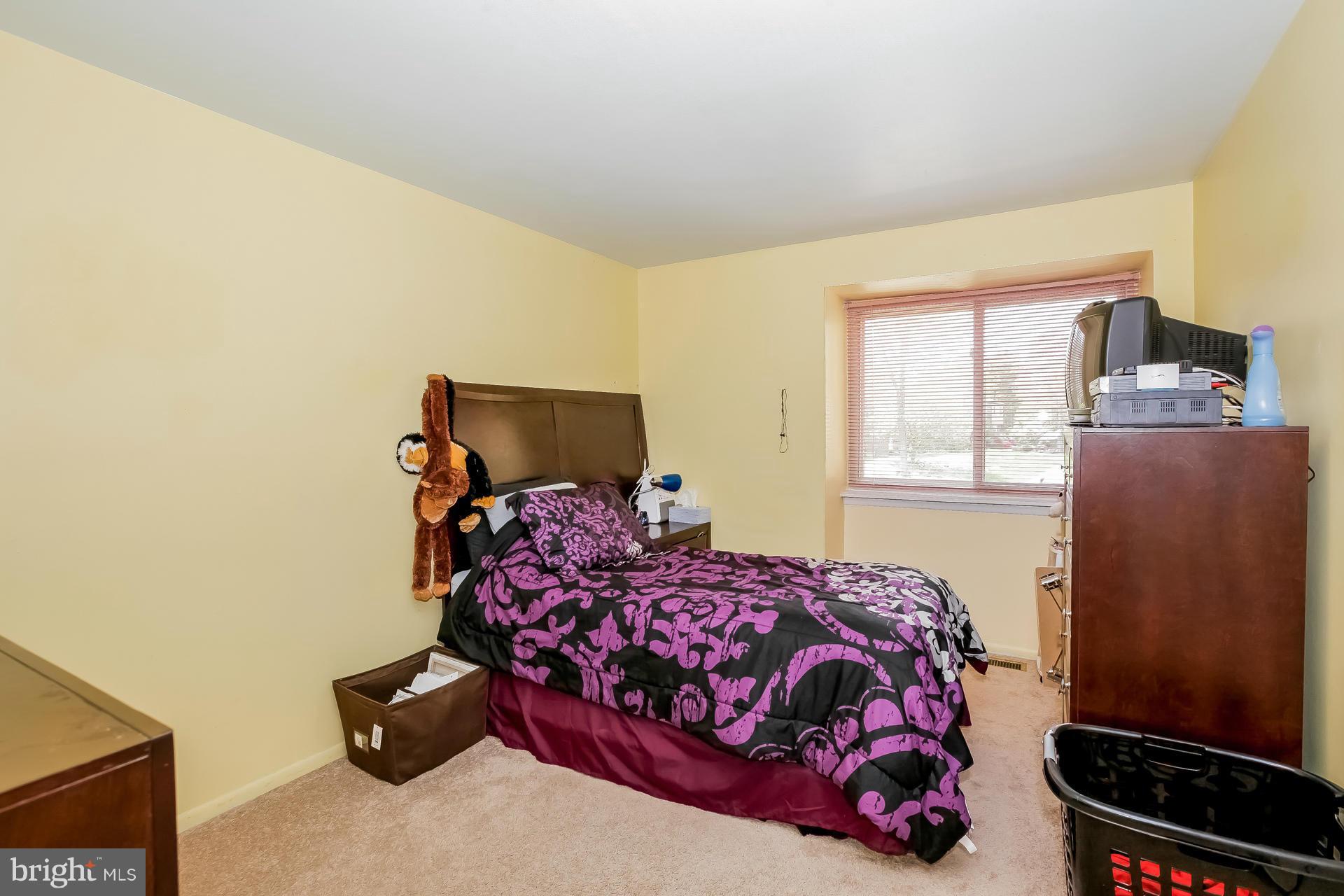 8932 Centerway Road Gaithersburg, MD 20879 - Photo 18 of 30 Bedroom #2