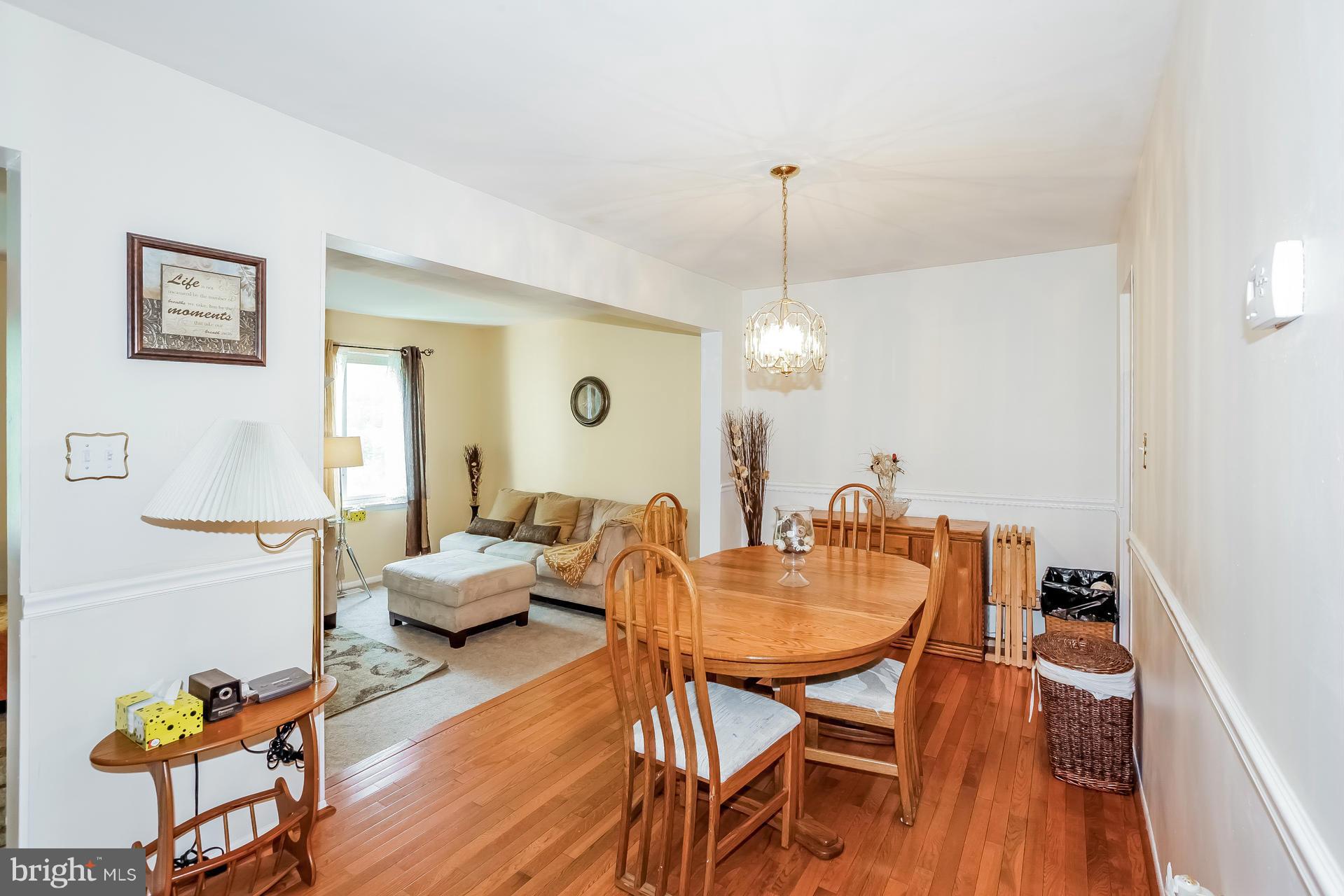 8932 Centerway Road Gaithersburg, MD 20879 - Photo 6 of 30 Dining Room