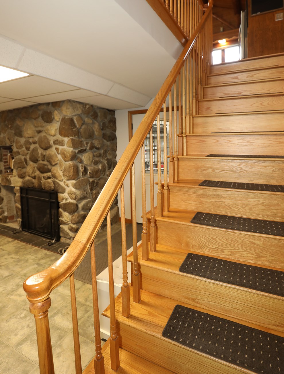 124 Bassett Mill Road Hopkinton, NH 03229 - Photo 18 of 34