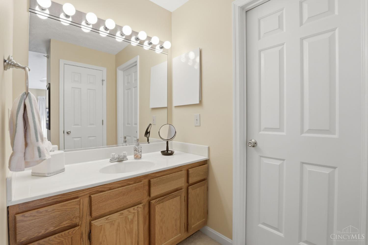 4341 Regency Ridge Court, Unit 304 Cincinnati, OH 45248 - Photo 26 of 40
