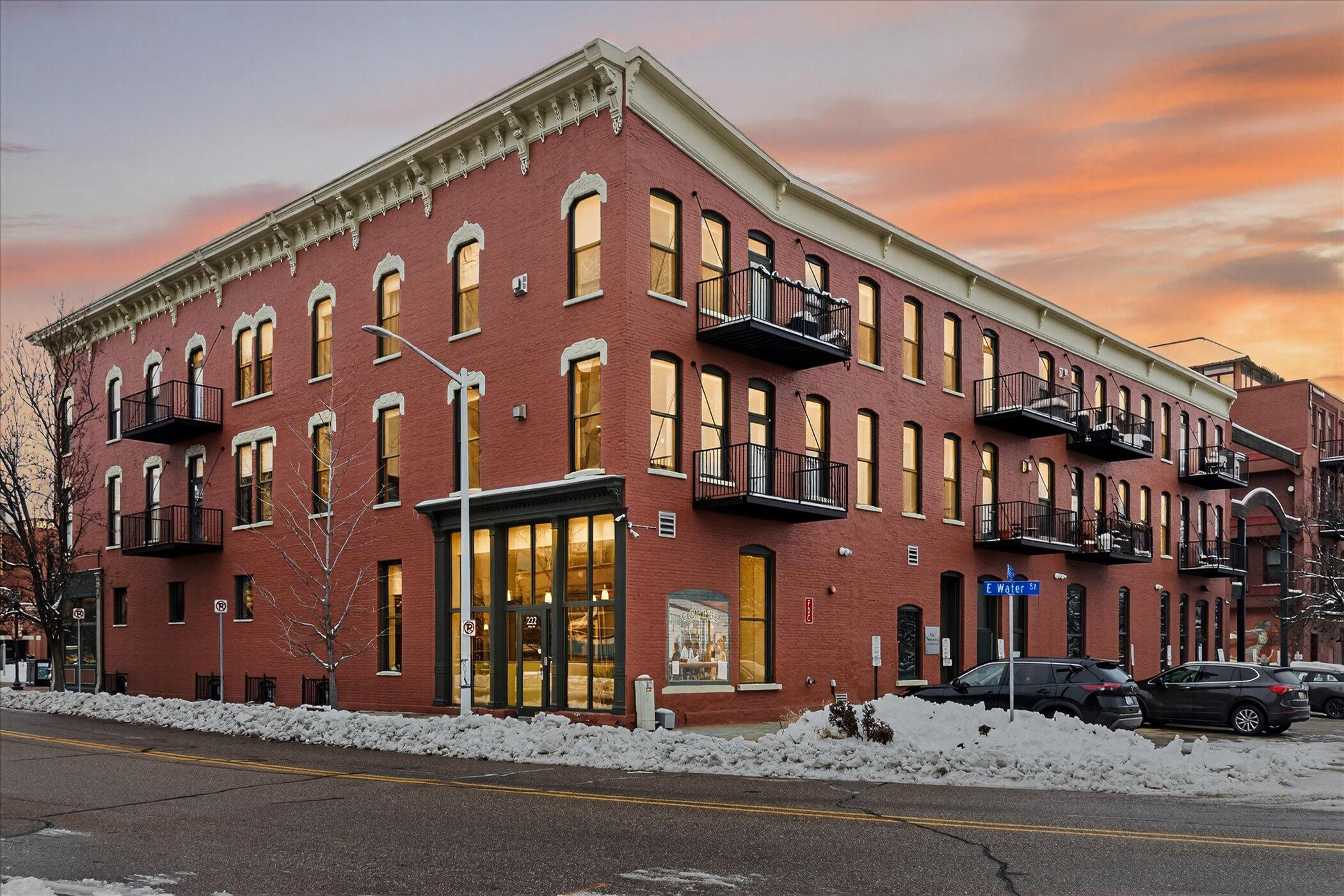 222 N Kalamazoo Mall Unit 200