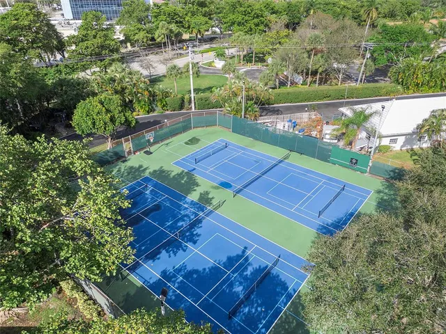$398,000 | 6205 Bay Club Drive, Unit 3, Fort Lauderdale, FL 33308