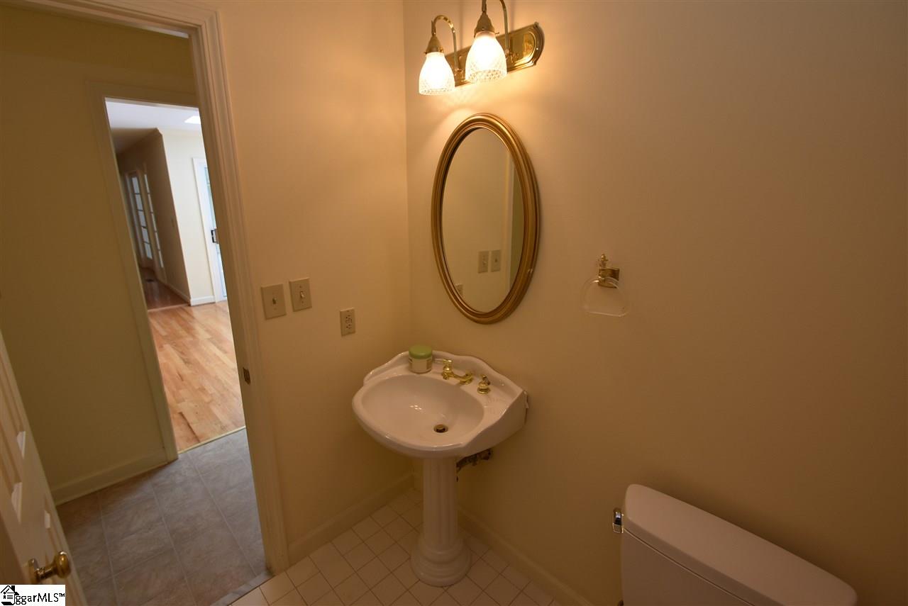 107 West Hackney Road Greer, SC 29650 - Photo 18 of 34 Gallery Image 18