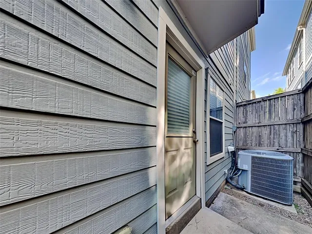 $2,150 | 7416 Coronado Avenue, Unit 5, Dallas, TX 75214