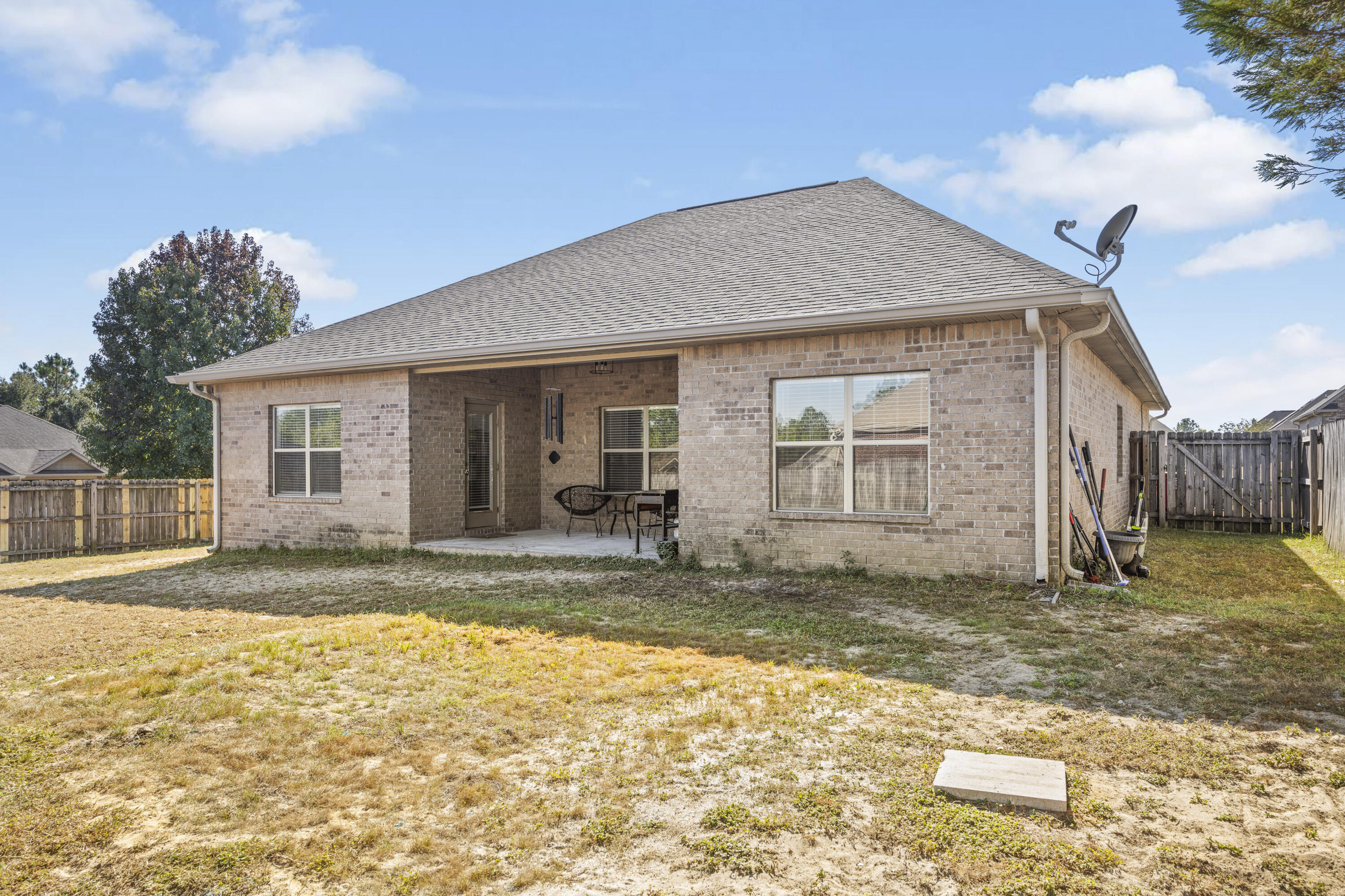 602 Rowan Circle Crestview, FL 32536 - Photo 37 of 40