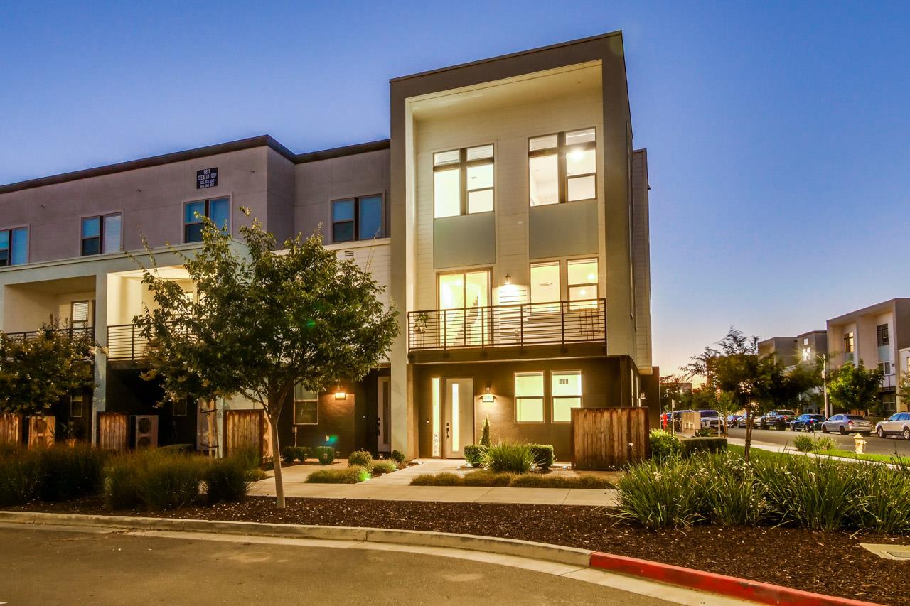 6656 Stealth Loop San Jose, CA 95119 - Photo 49 of 50 a front view of a building