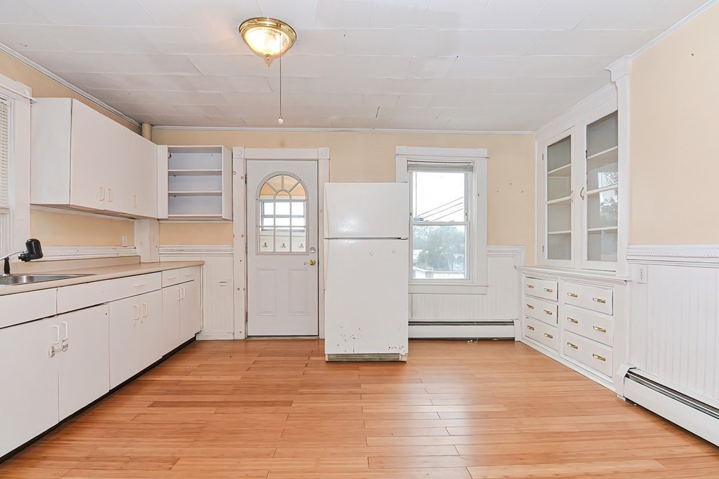 147 Sconticut Neck Road Fairhaven, MA 02719 - Photo 25 of 37 Gallery Image 25