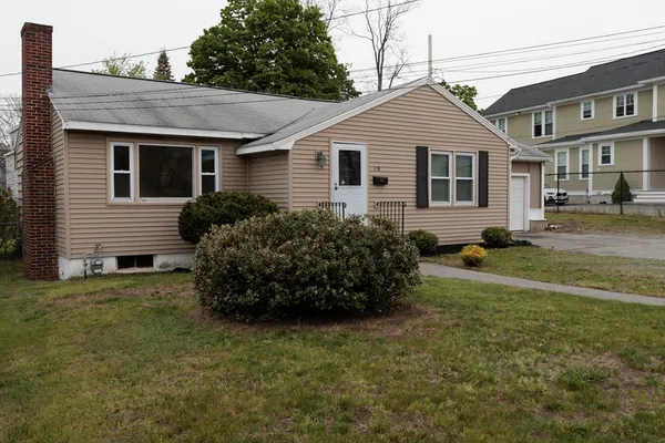 $580,000 | 1159 Middlesex Street, Lowell, MA 01851