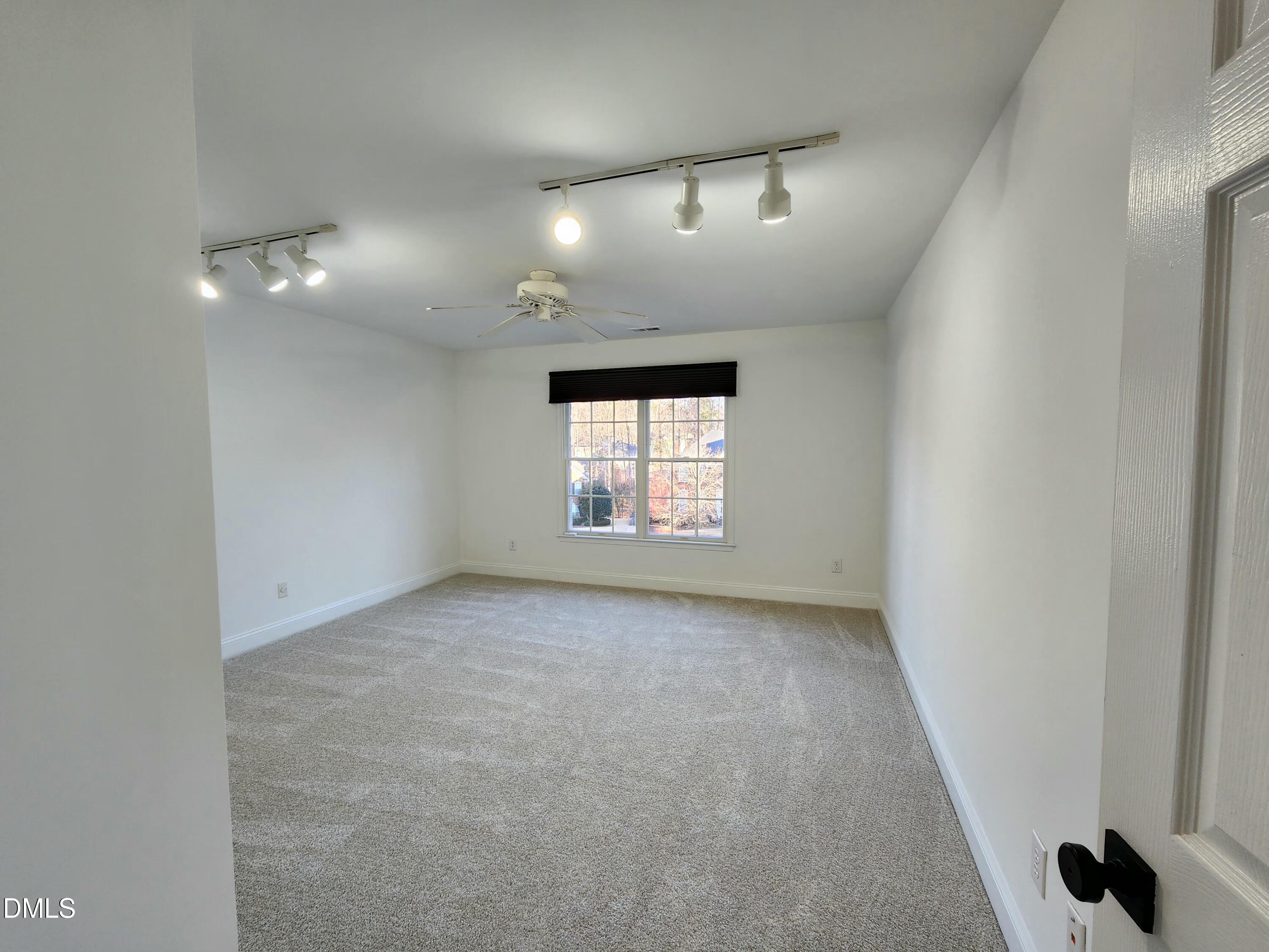 203 Ticonderoga Road Cary, NC 27519 - Photo 28 of 39 1000013584