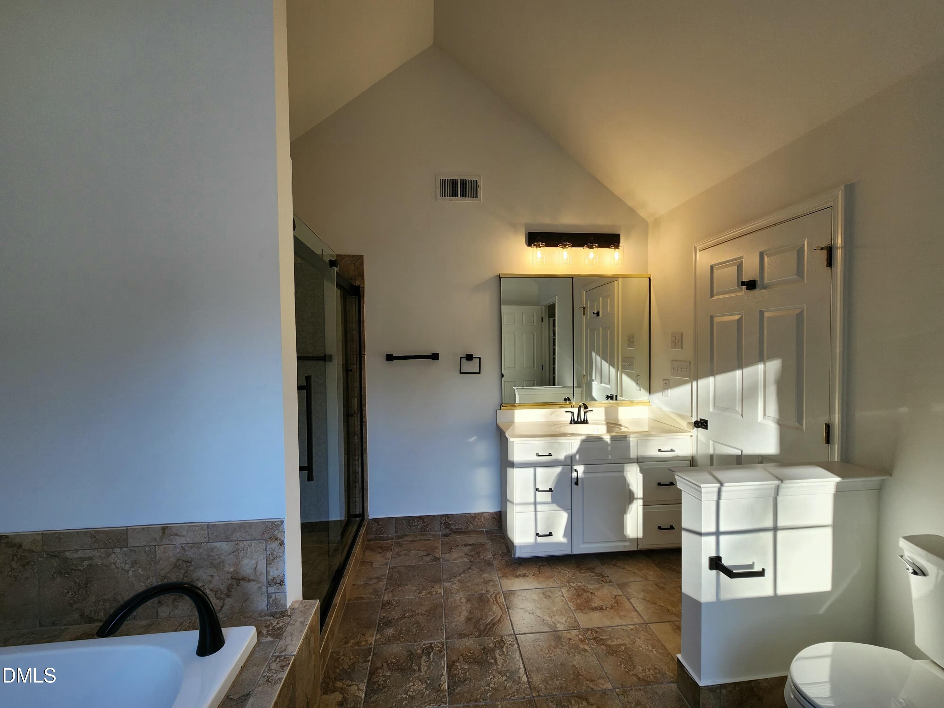 203 Ticonderoga Road Cary, NC 27519 - Photo 32 of 39 1000013593