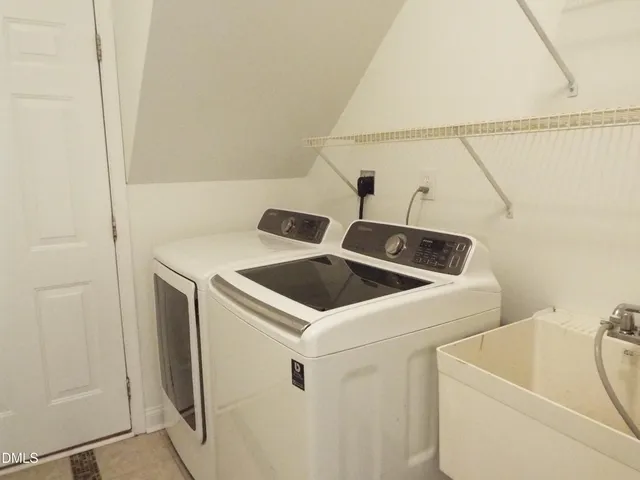 $975,000 | 203 Ticonderoga Road, Cary, NC 27519