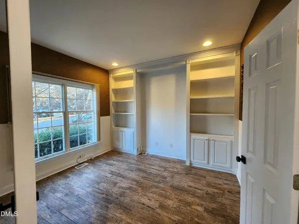 $959,000 | 203 Ticonderoga Road, Cary, NC 27519