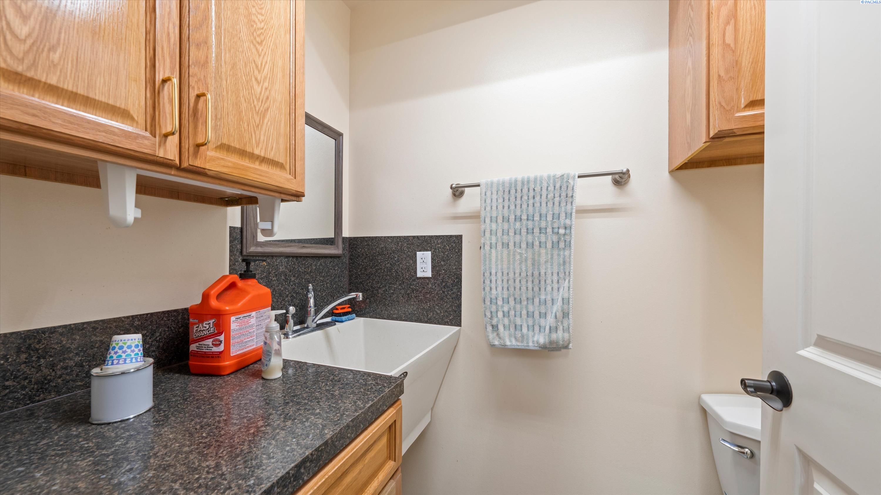 27446 North Case Road Prosser, WA 99350 - Photo 46 of 50 Gallery Image 46