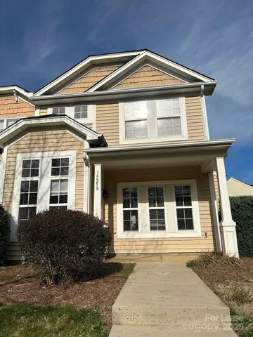 $1,895 | 15258 Crossing Gate Drive, Cornelius, NC 28031