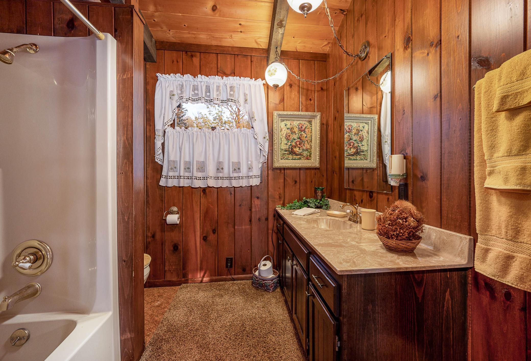33853 Bonnie Point Road Grand Rapids, MN 55744 - Photo 27 of 36 Gallery Image 27