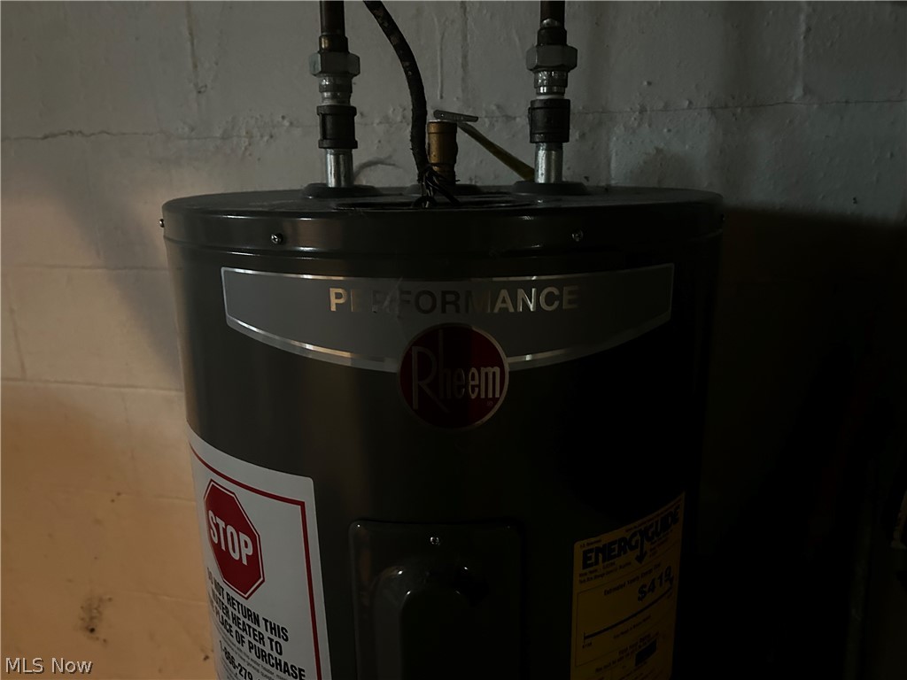 5742 Grove Road Clinton, OH 44216 - Photo 35 of 37 Hot water heater