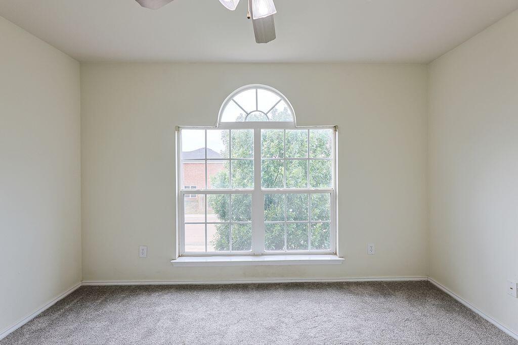 4919 Hanover Street Lubbock, TX 79416 - Photo 55 of 76 -