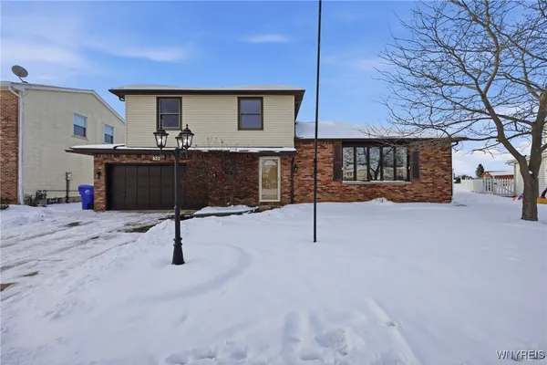 $347,500 | 56 Deerchase Road, Buffalo, NY 14224