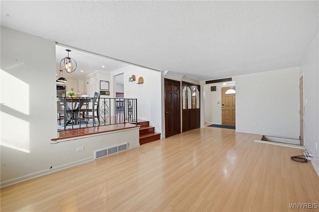 56 Deerchase Road West Seneca, NY 14224 - Photo 21 of 49